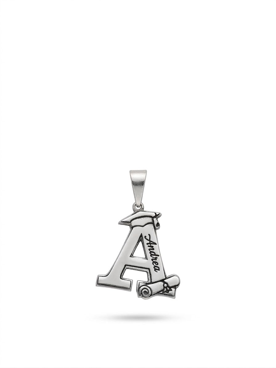 COLLAR DE PLATA CON INICIAL (PERSONALIZABLE)