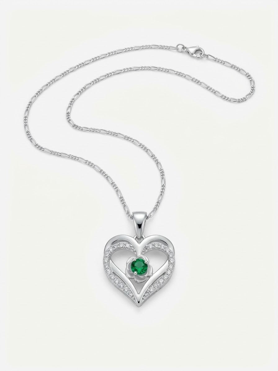 COLLAR DE PLATA DE CORAZÓN