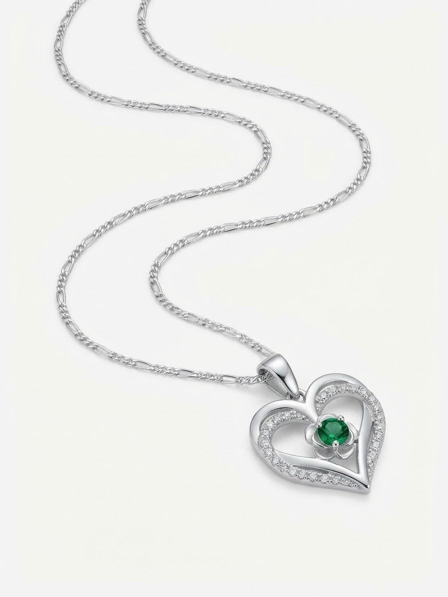 COLLAR DE PLATA DE CORAZÓN