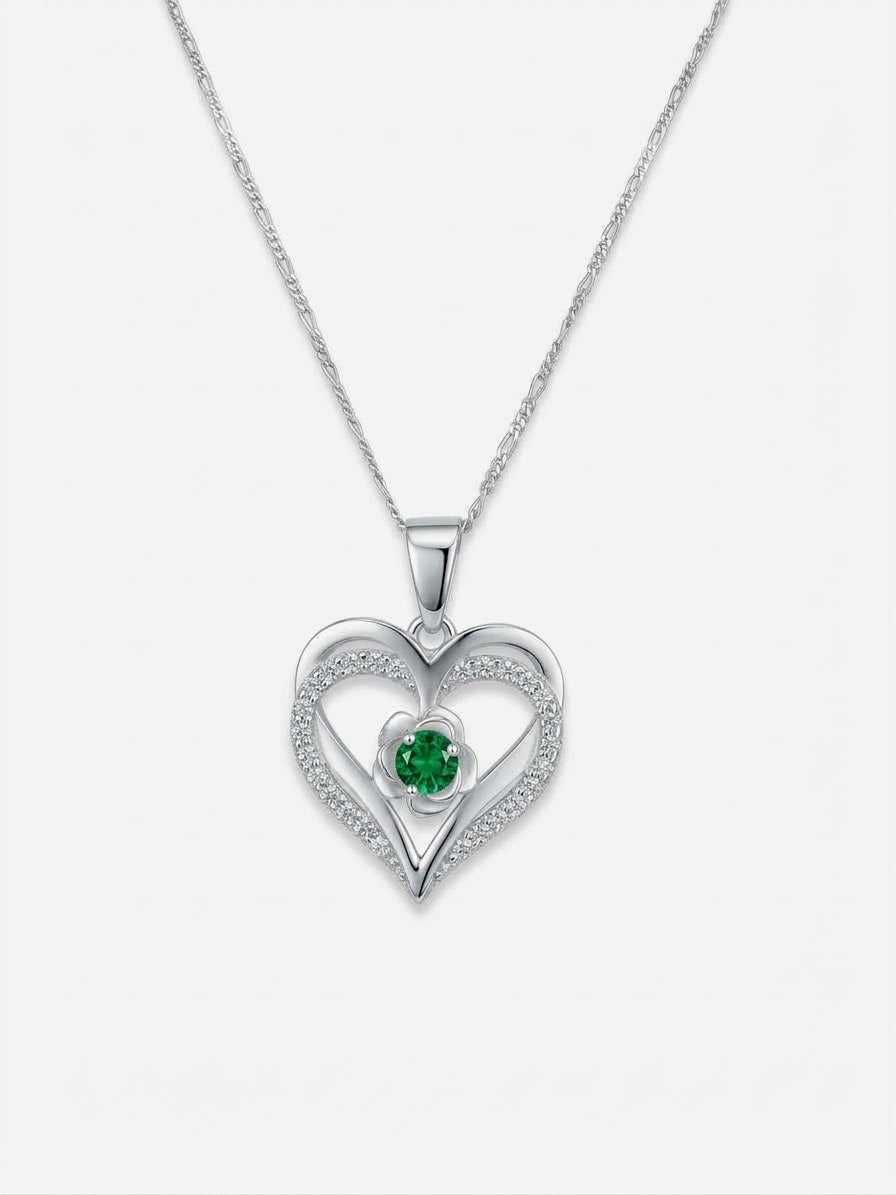 COLLAR DE PLATA DE CORAZÓN