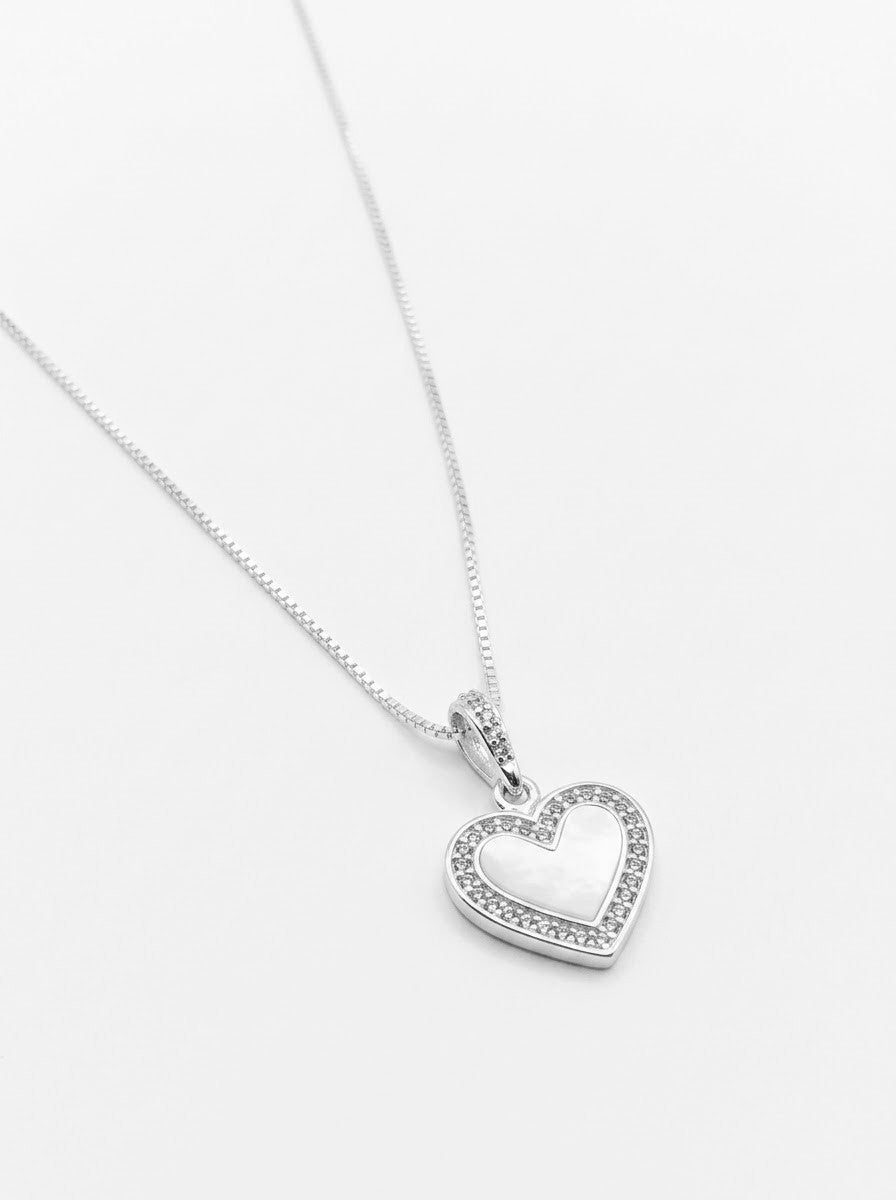 COLLAR DE PLATA CORAZÓN