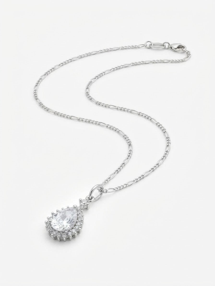 COLLAR DE PLATA ELEGANTE