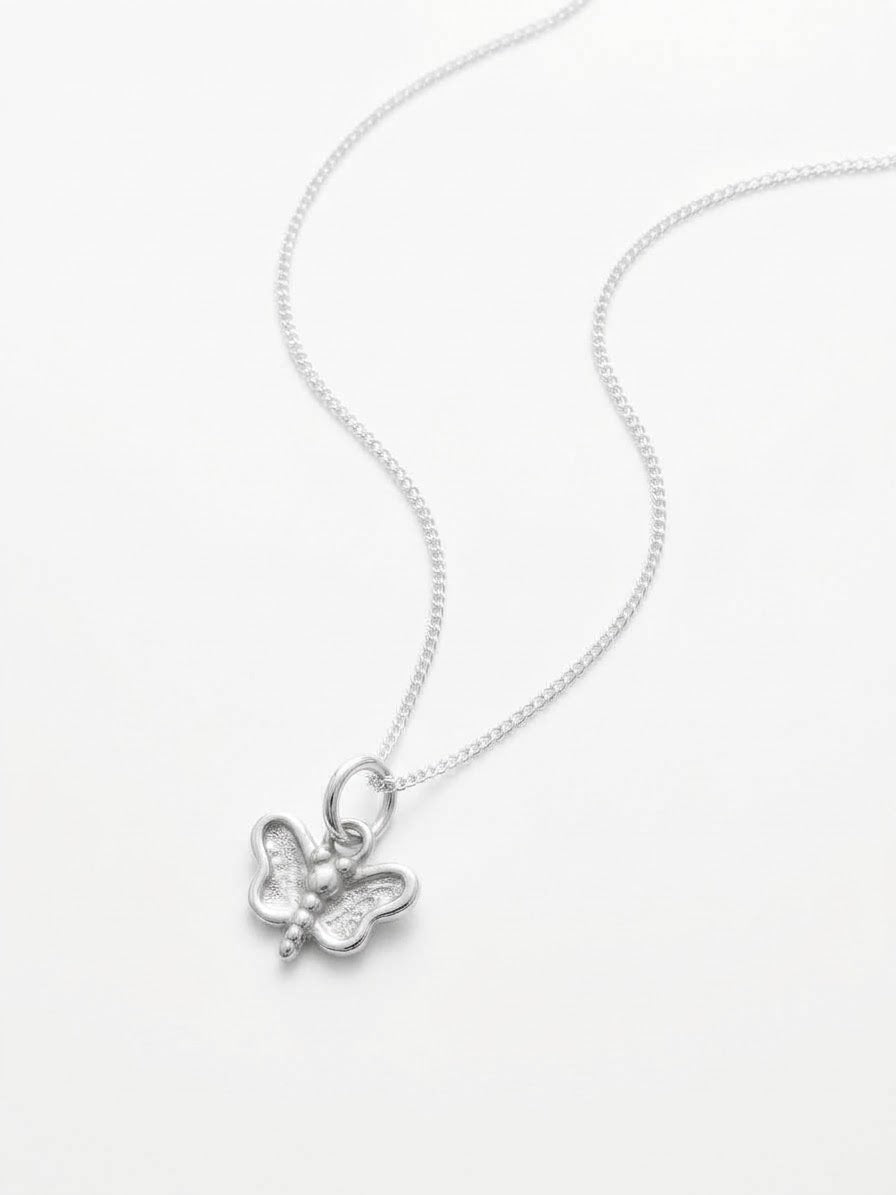 COLLAR DE PLATA MARIPOSA