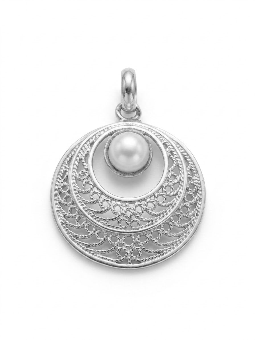 COLLAR DE PLATA ELEGANTE