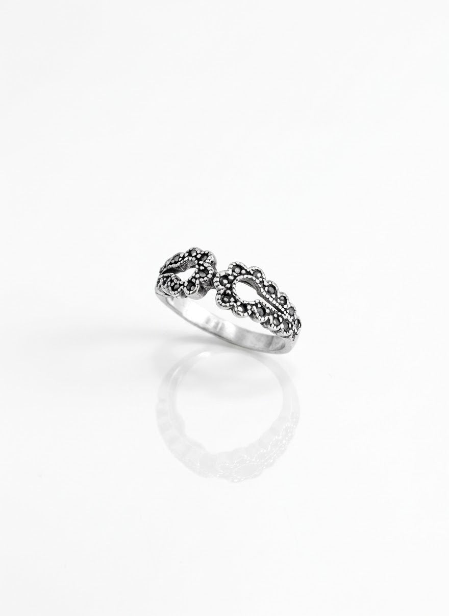 ANILLO DE PLATA QUEMADA MARQUESITA