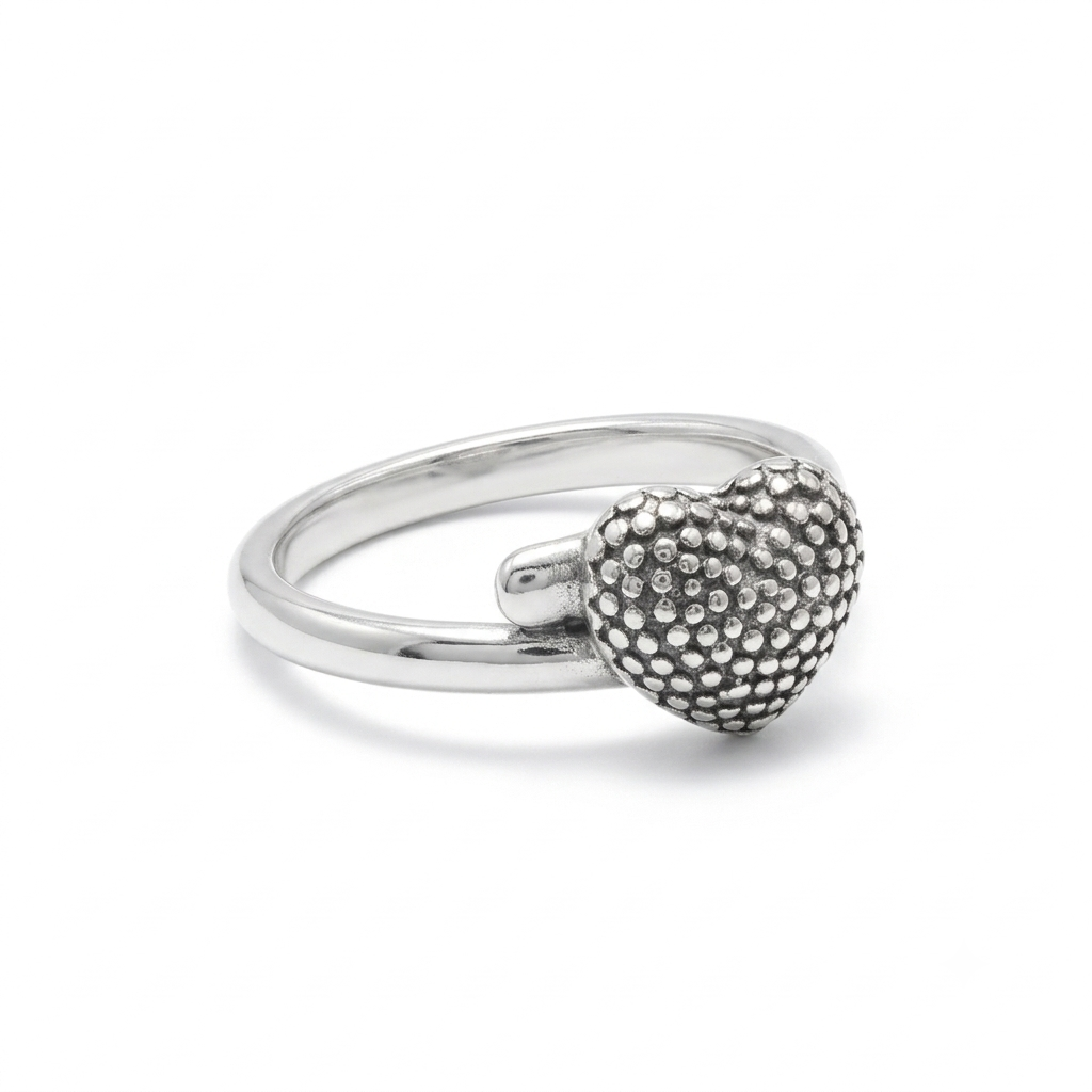 ANILLO DE PLATA QUEMADA CORAZÓN