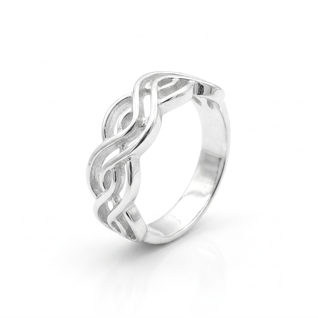 ANILLO DE PLATA ENTRELAZADO