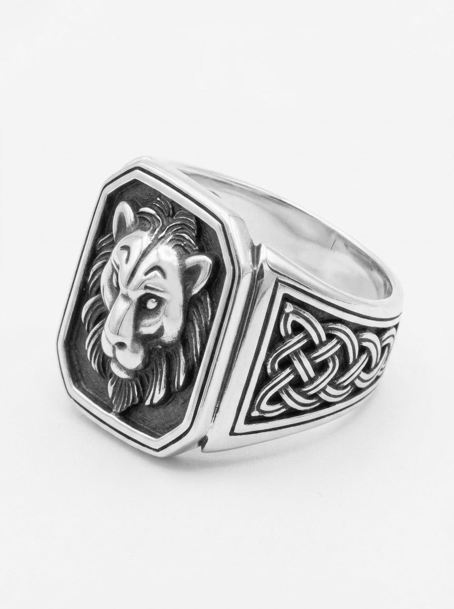ANILLO DE PLATA LEÓN LABRADO PLATA QUEMADA