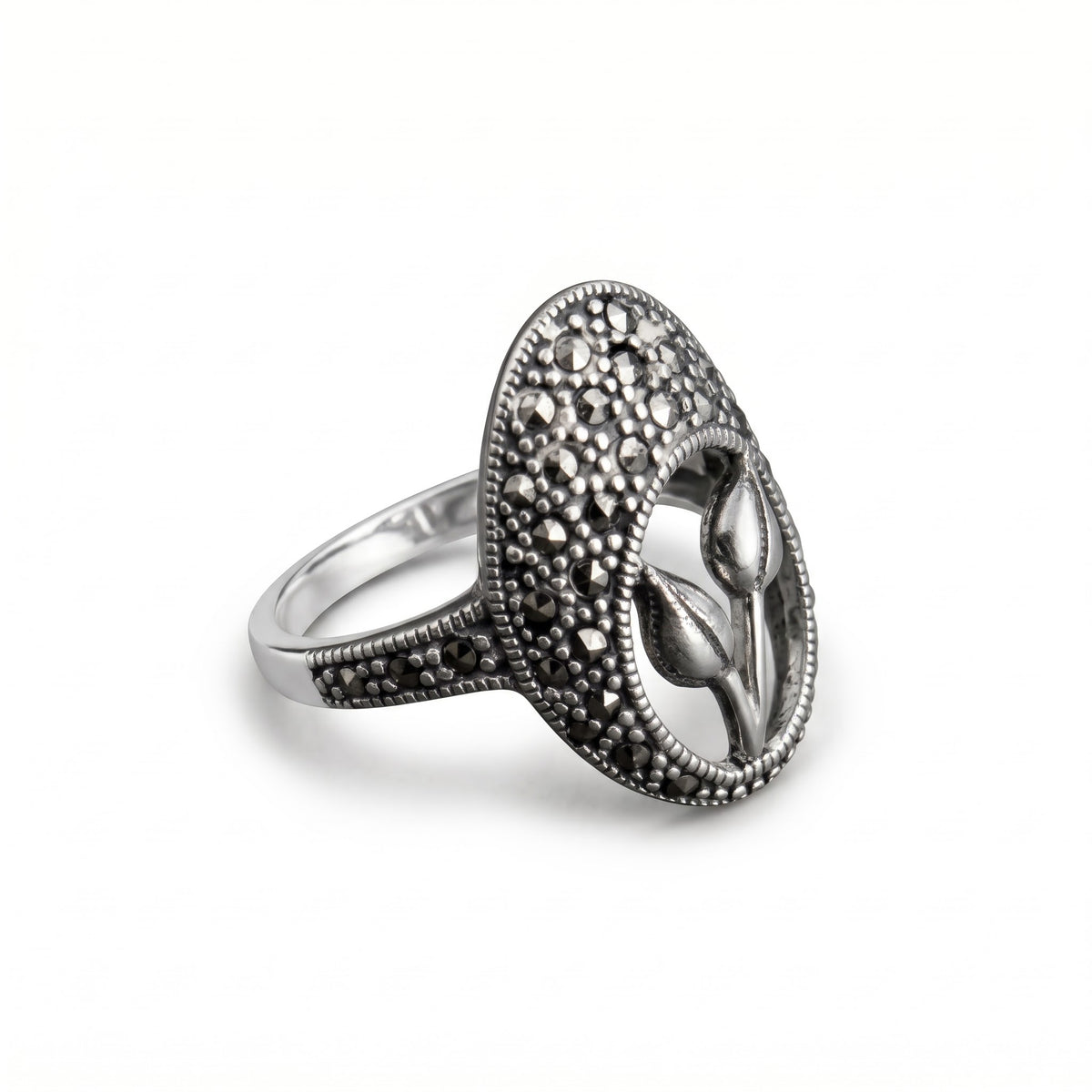 ANILLO DE PLATA QUEMADA CON MARQUECITAS