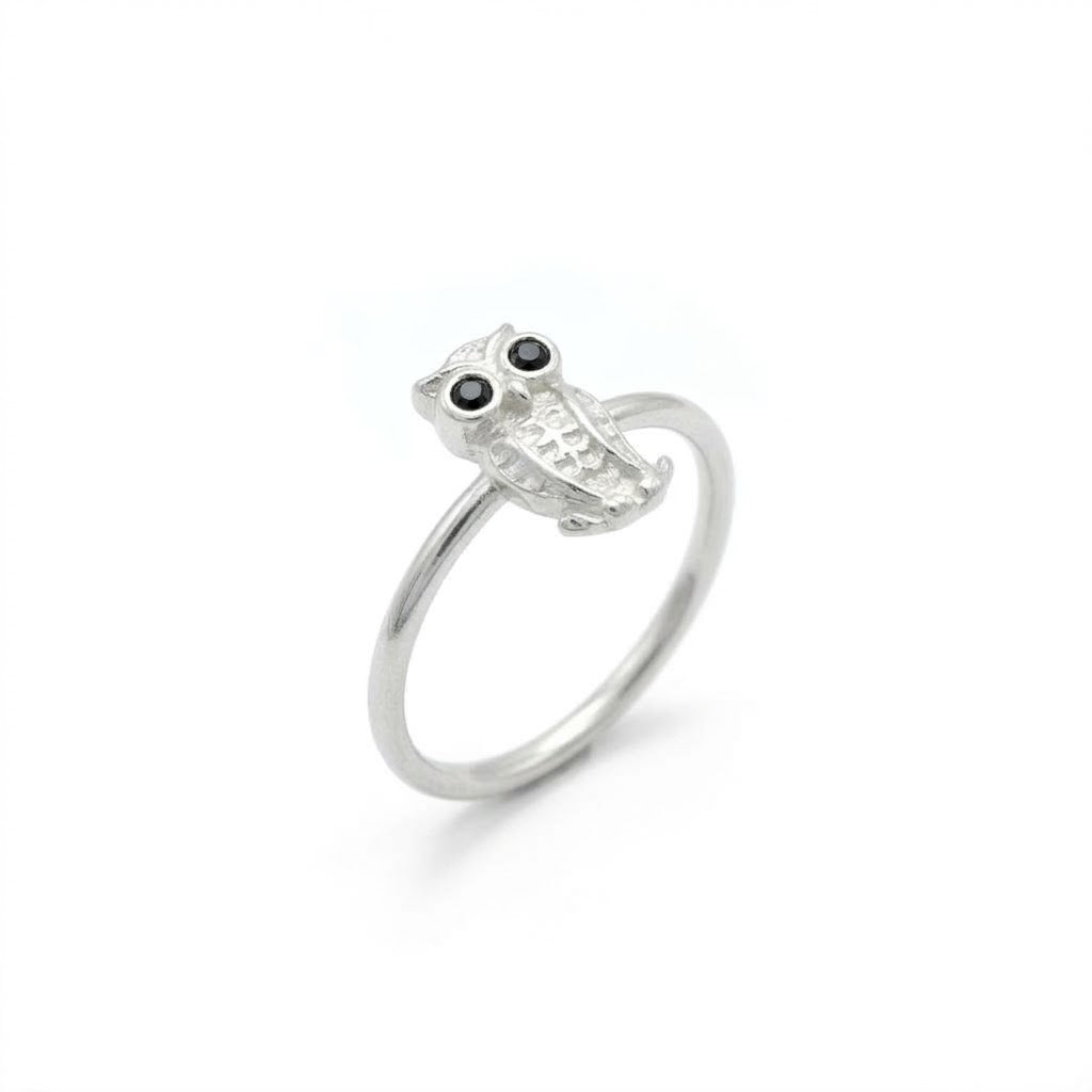 ANILLO DE PLATA BUHO OJOS NEGROS