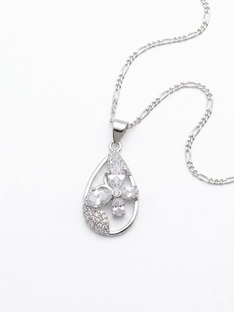 JUEGO DE PLATA ARETE Y COLLAR MARIPOSA