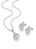 CONJUNTO DE PLATA ARETE Y COLLAR CON PERLAS