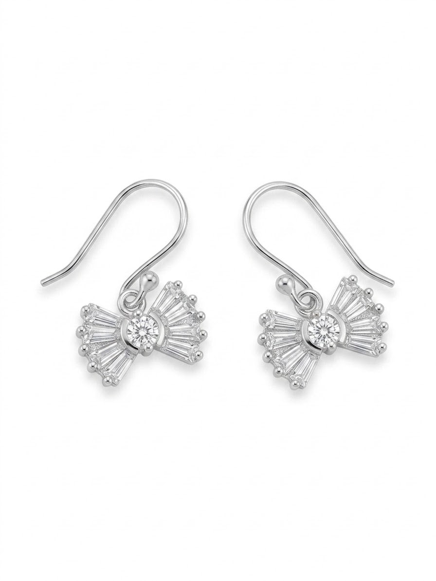 JUEGO DE PLATA ARETE Y COLLAR LAZO