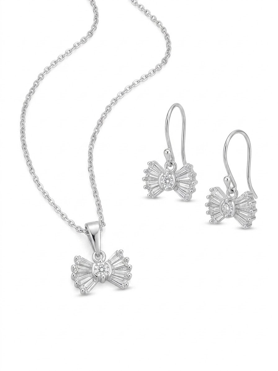 JUEGO DE PLATA ARETE Y COLLAR LAZO