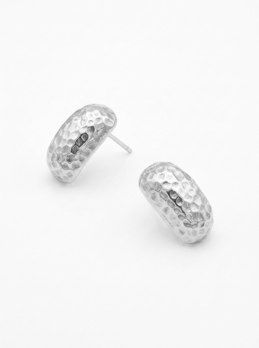 ARETE DE PLATA MODERNO PEGADO